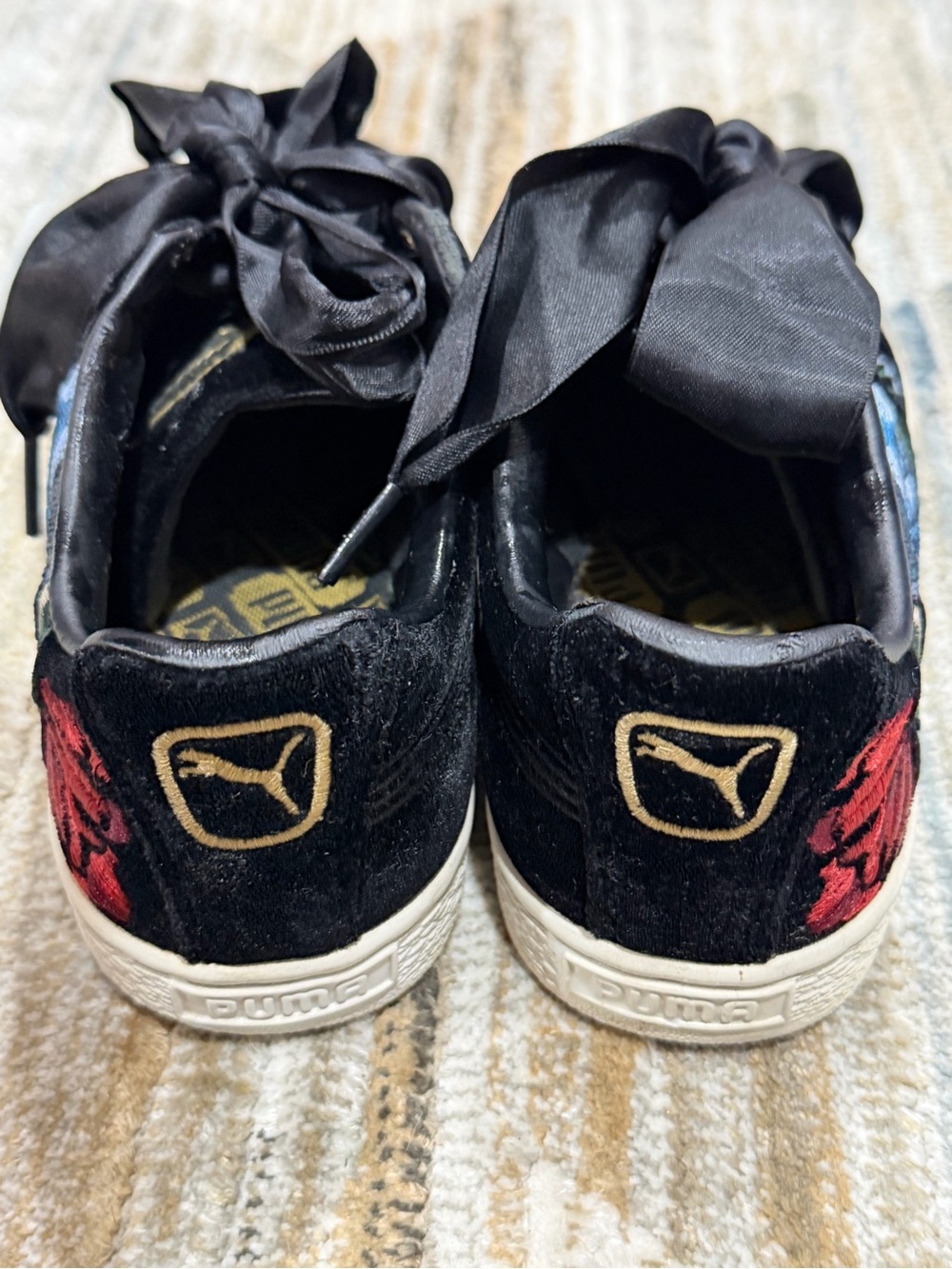 Puma Black Velvet Floral Embroidered Women's Sneakers with Satin Laces - Picture 4 of 8